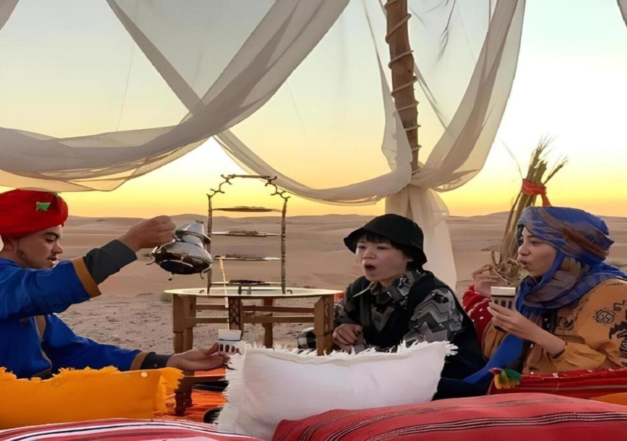 Merzouga Luxurious Tented Buitenkant foto