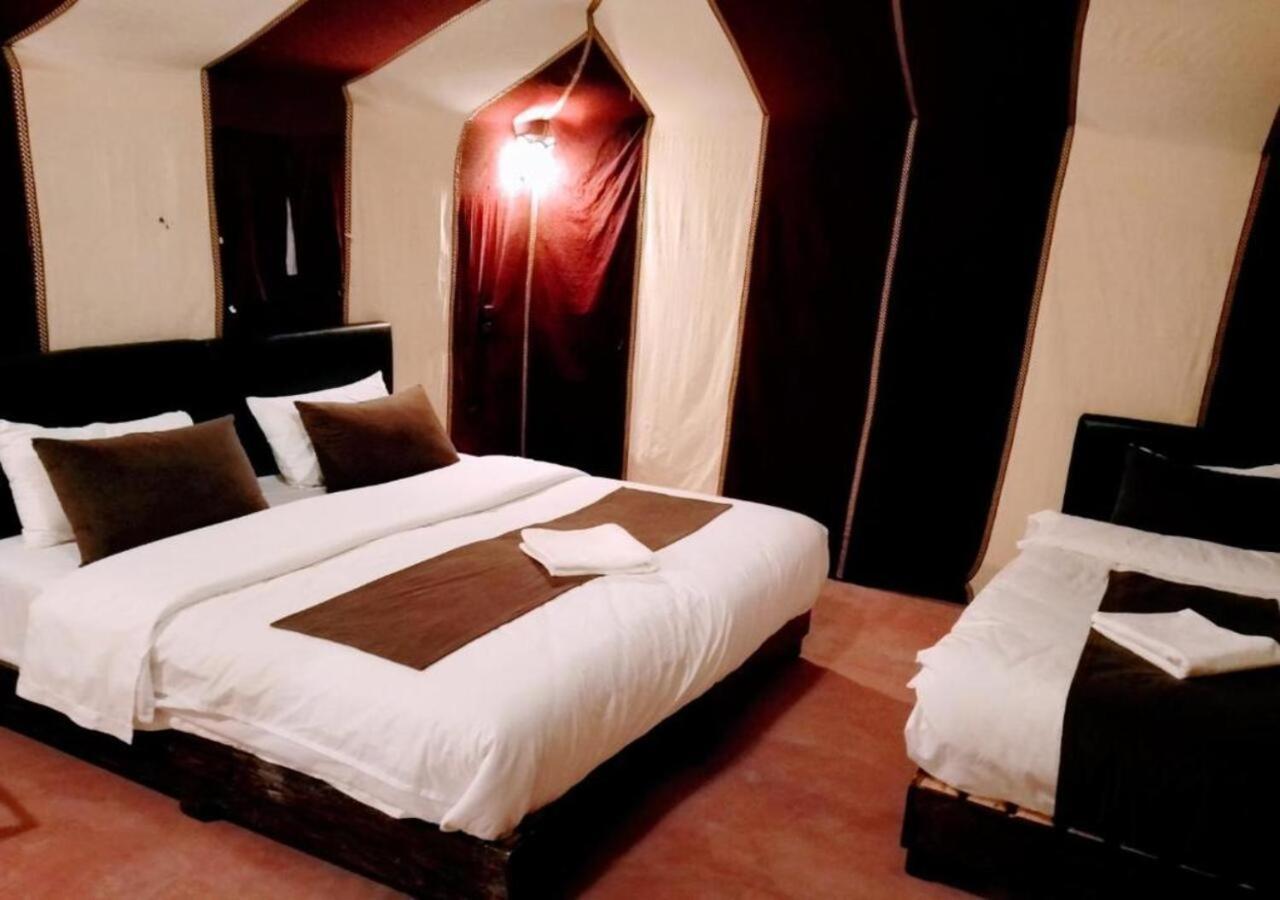 Merzouga Luxurious Tented Buitenkant foto