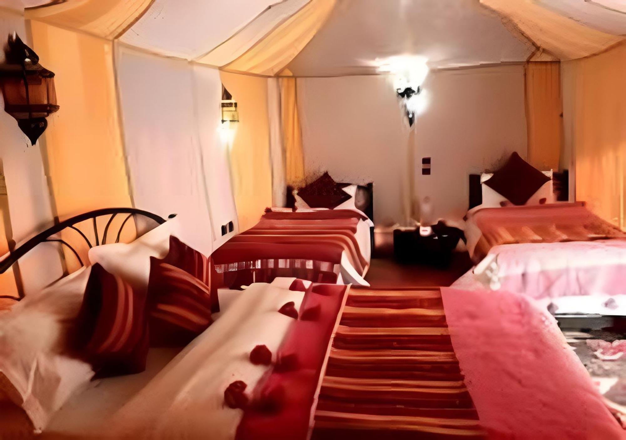 Merzouga Luxurious Tented Buitenkant foto